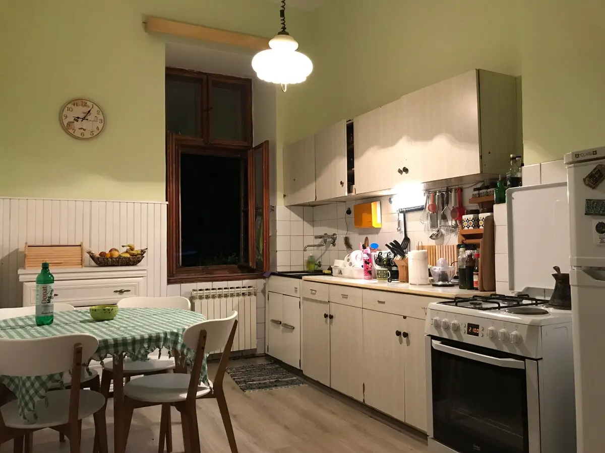Room Eva Sarajevo City Centre, children & pets :-)