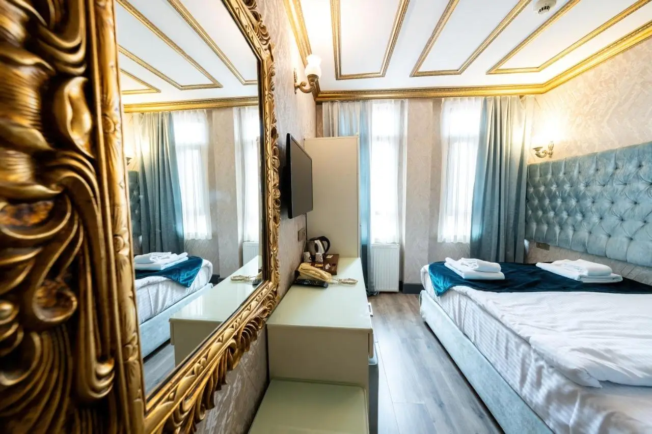 Diamond Royal Hotel