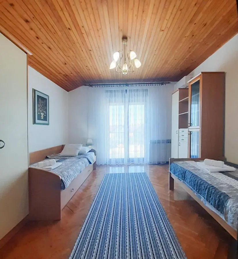 Apartment Ines