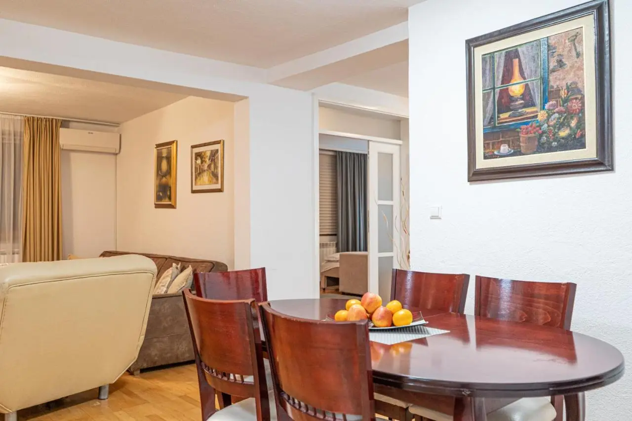 Sarajevo Hills Apartment