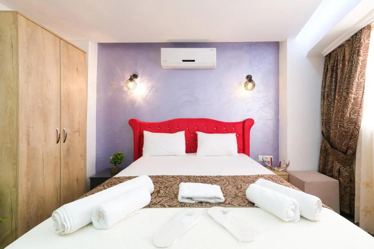 Loren Hotel&Suites