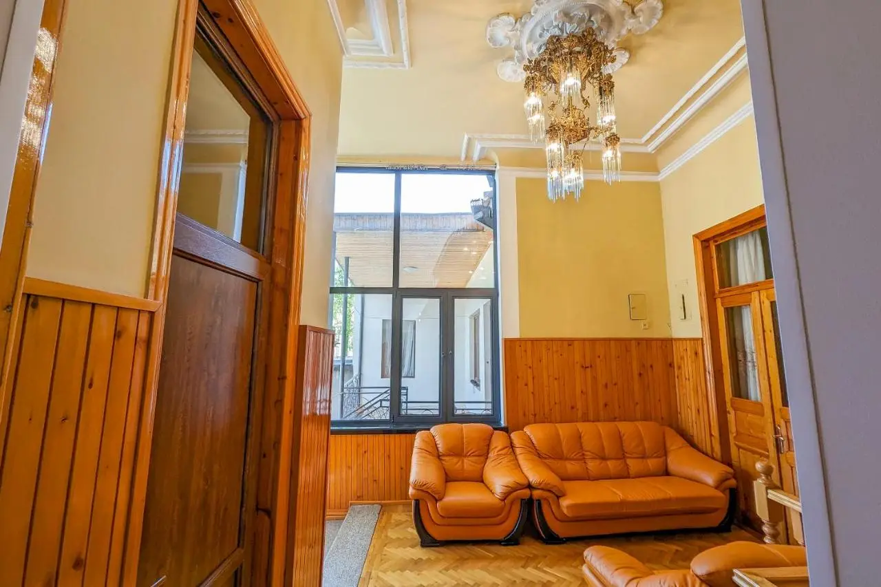 Guest House Sector 30