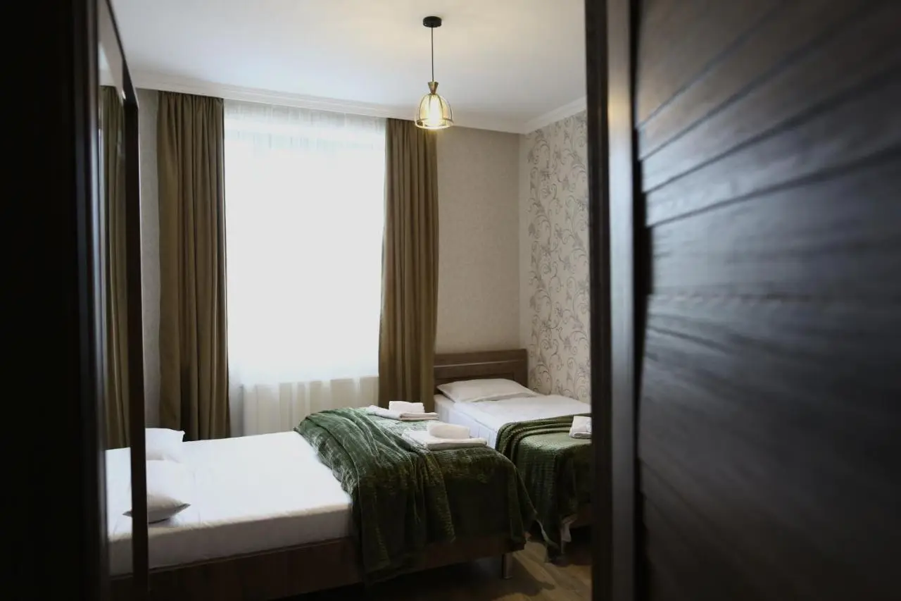 Ia's Guest House