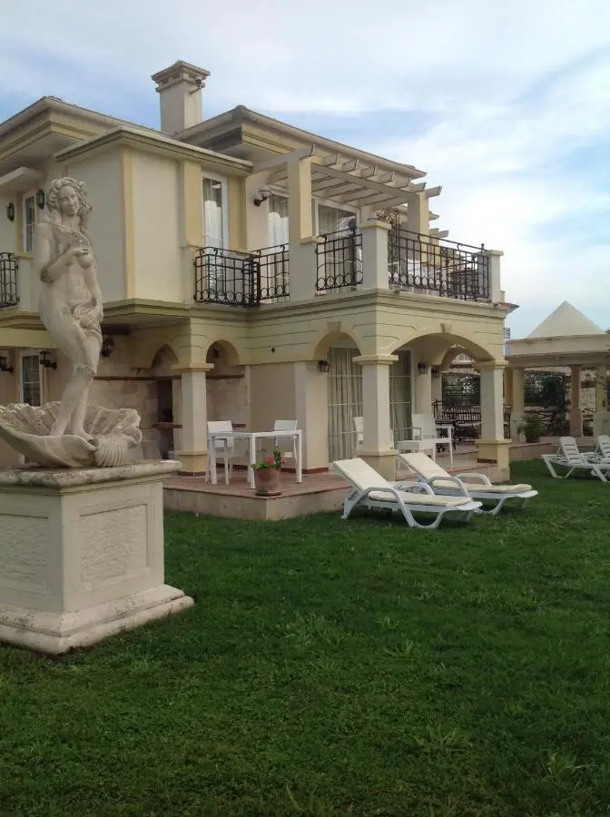 Villa B&D