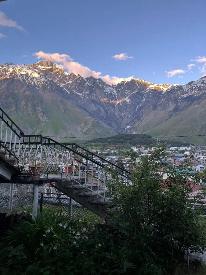 Maia's Guest House Gergeti