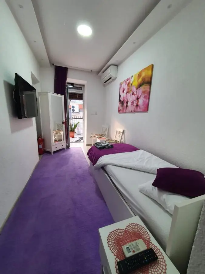 Carpe Diem Apartments