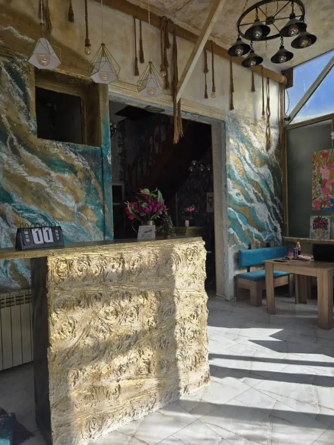 Hirmas boutique hotel