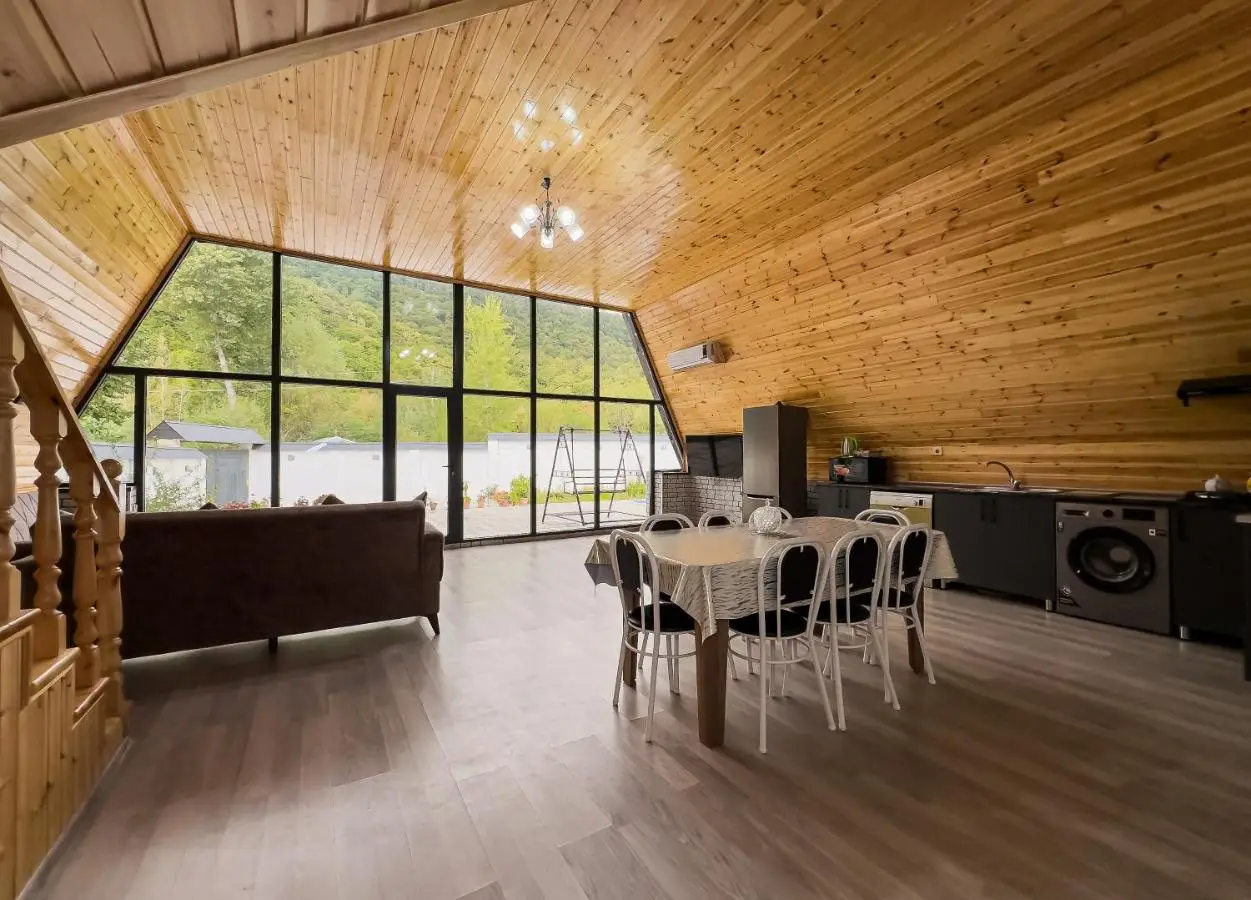 Qafqaz Riverside Chalet