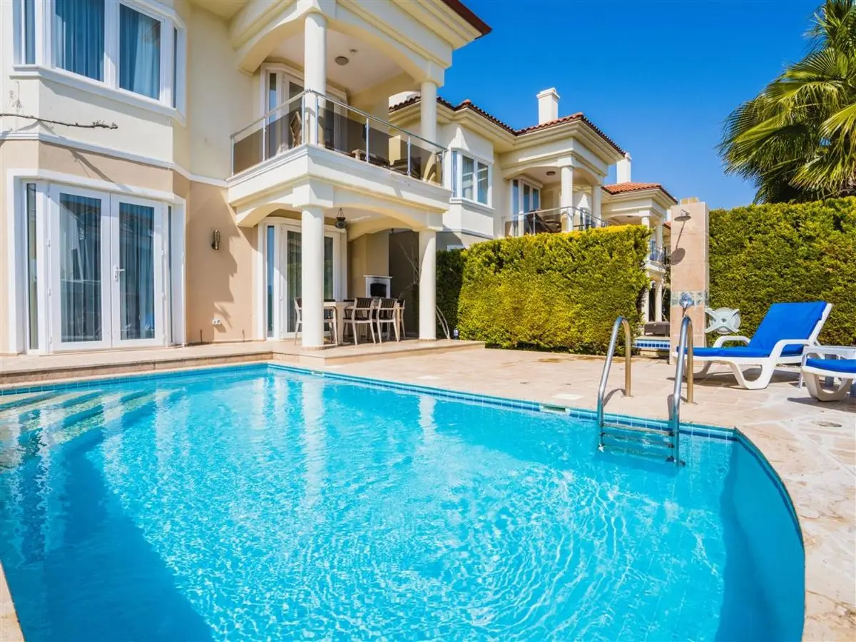 Sunset Beach Resort Aqua Lettings