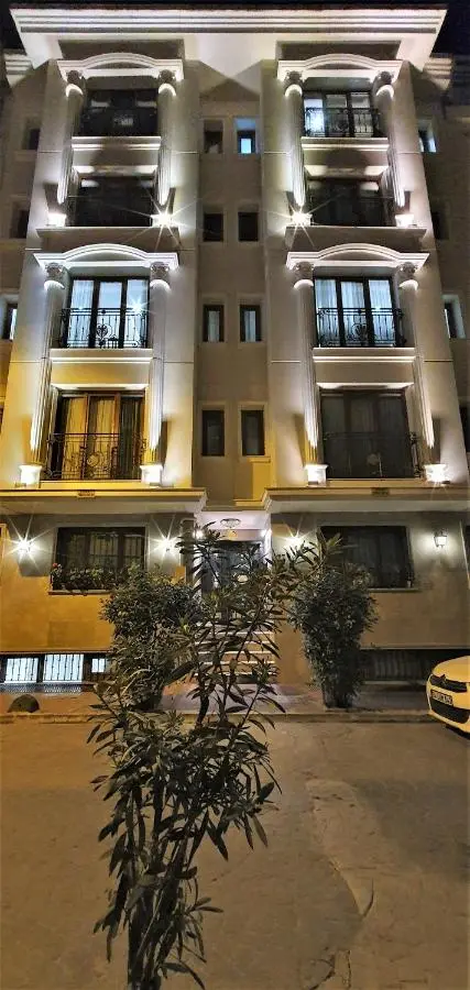 Taksim Flat