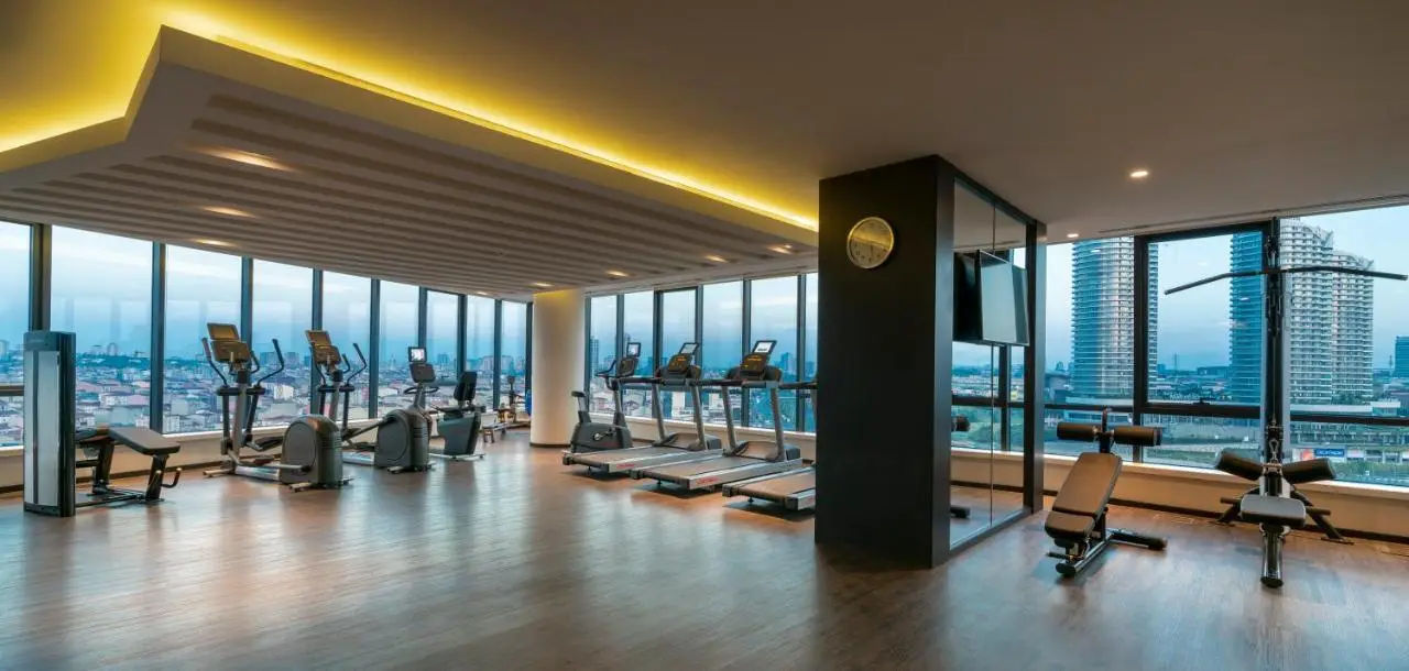 Centro Westside by Rotana