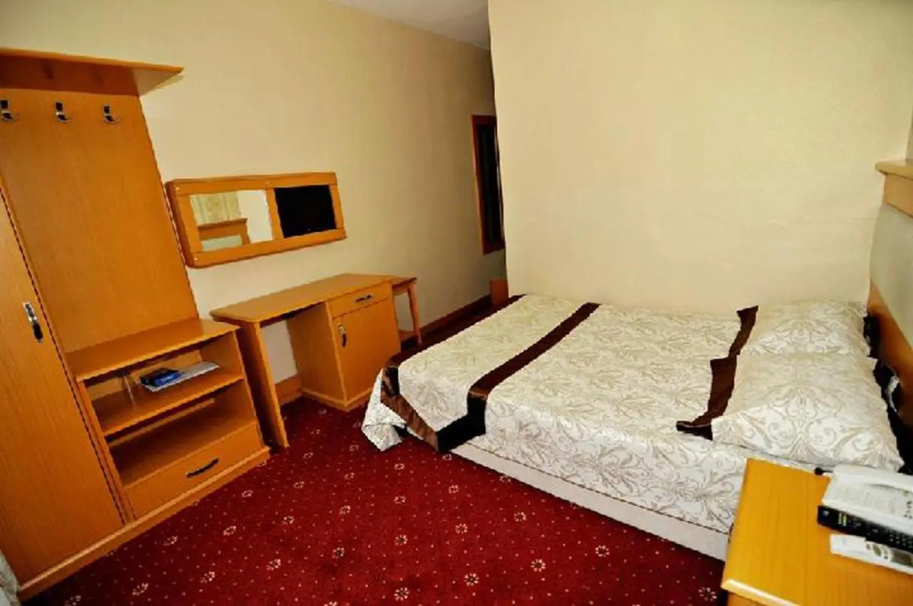 Ilıcak Hotel