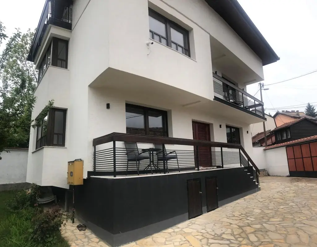 Studio @ the heart of Sarajevo incl.parking&garden