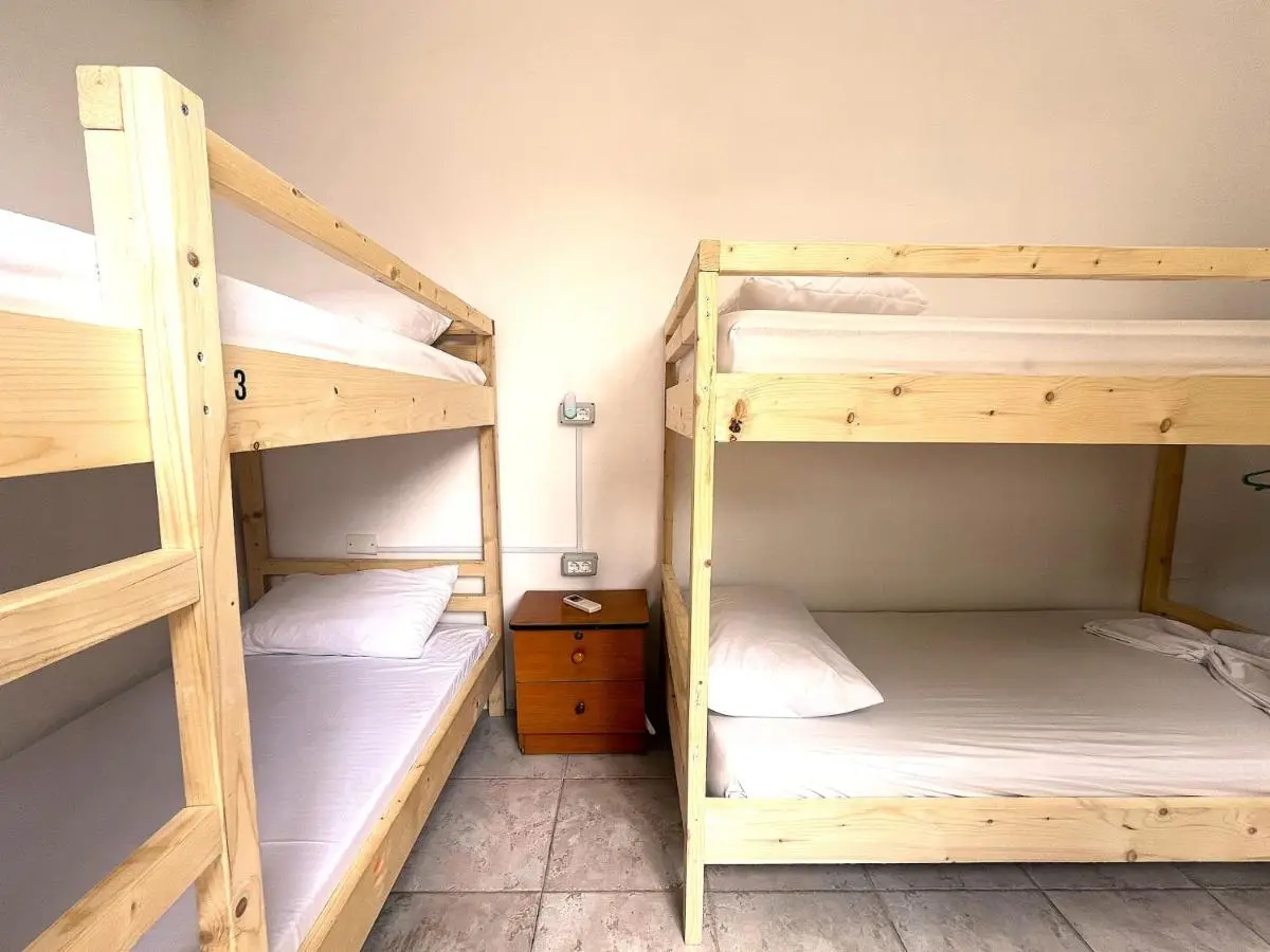 Old Beach Vlora Hostel