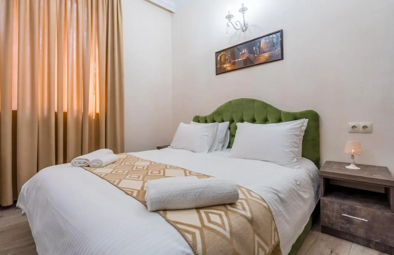 Golden Light Hotel