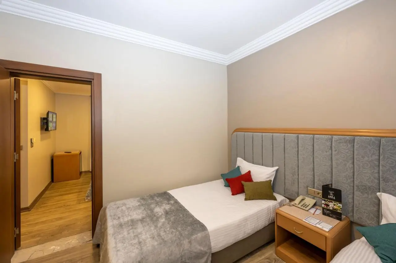 Grand Anka Hotel