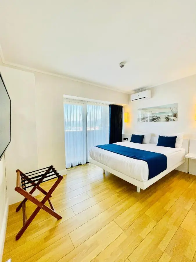 Luxury View Hotel