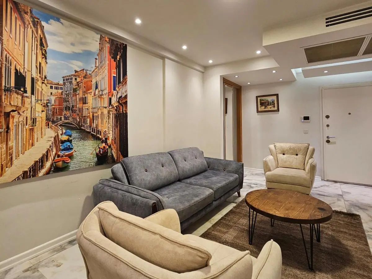 PERFECT RESİDENCE TAKSİM, 2 BEDROOM, POOL, Gym, Sauna