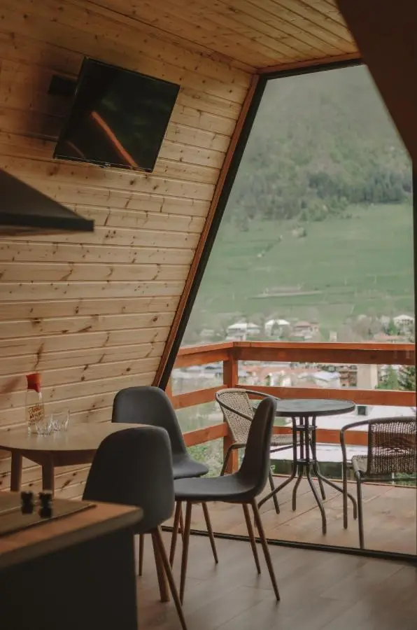 Kakhshiani Mestia Cottages
