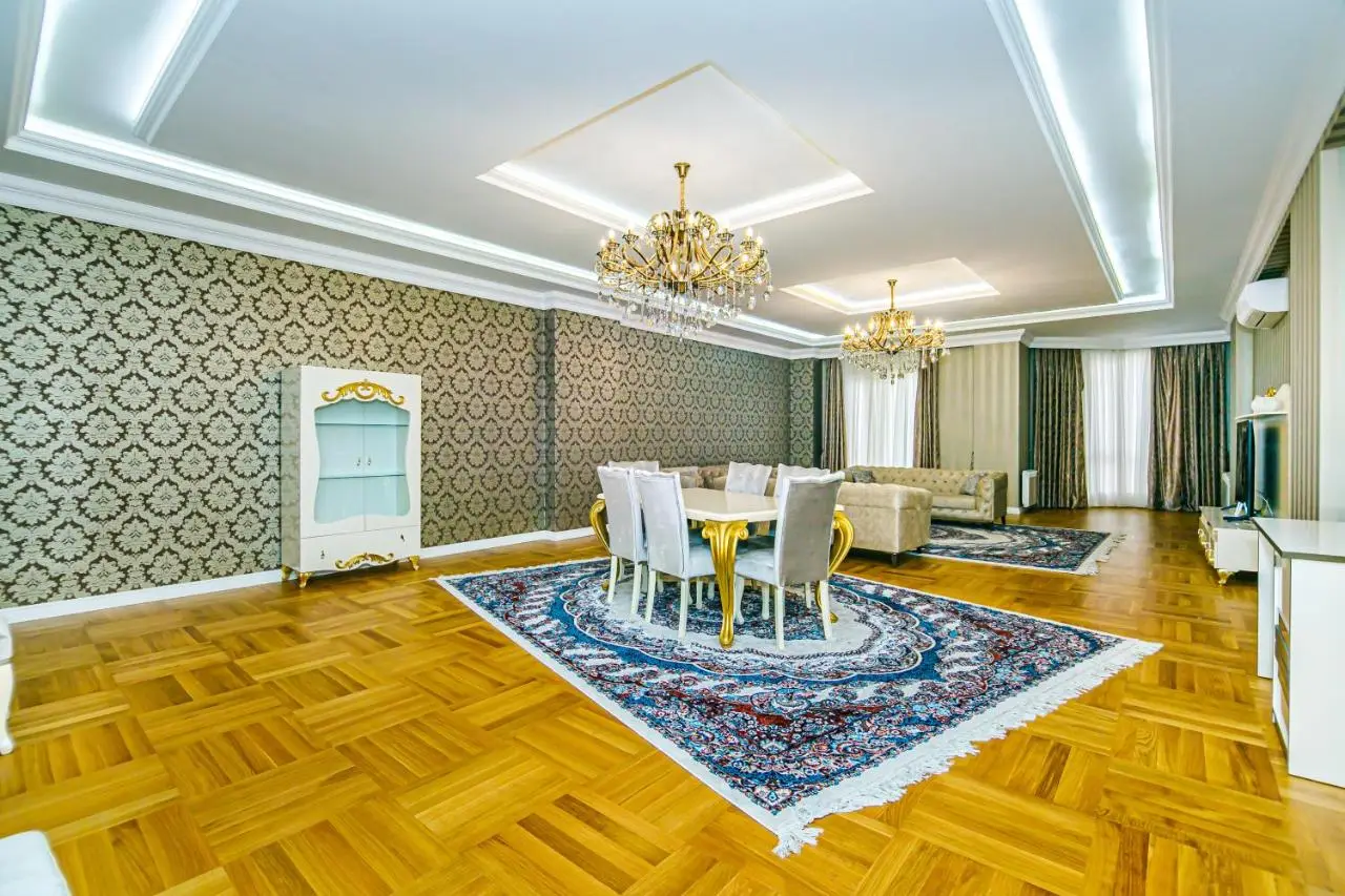 City Centre apartment on Nizami