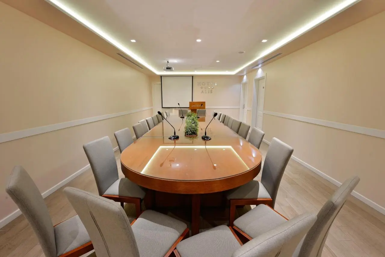 Alis Hotel