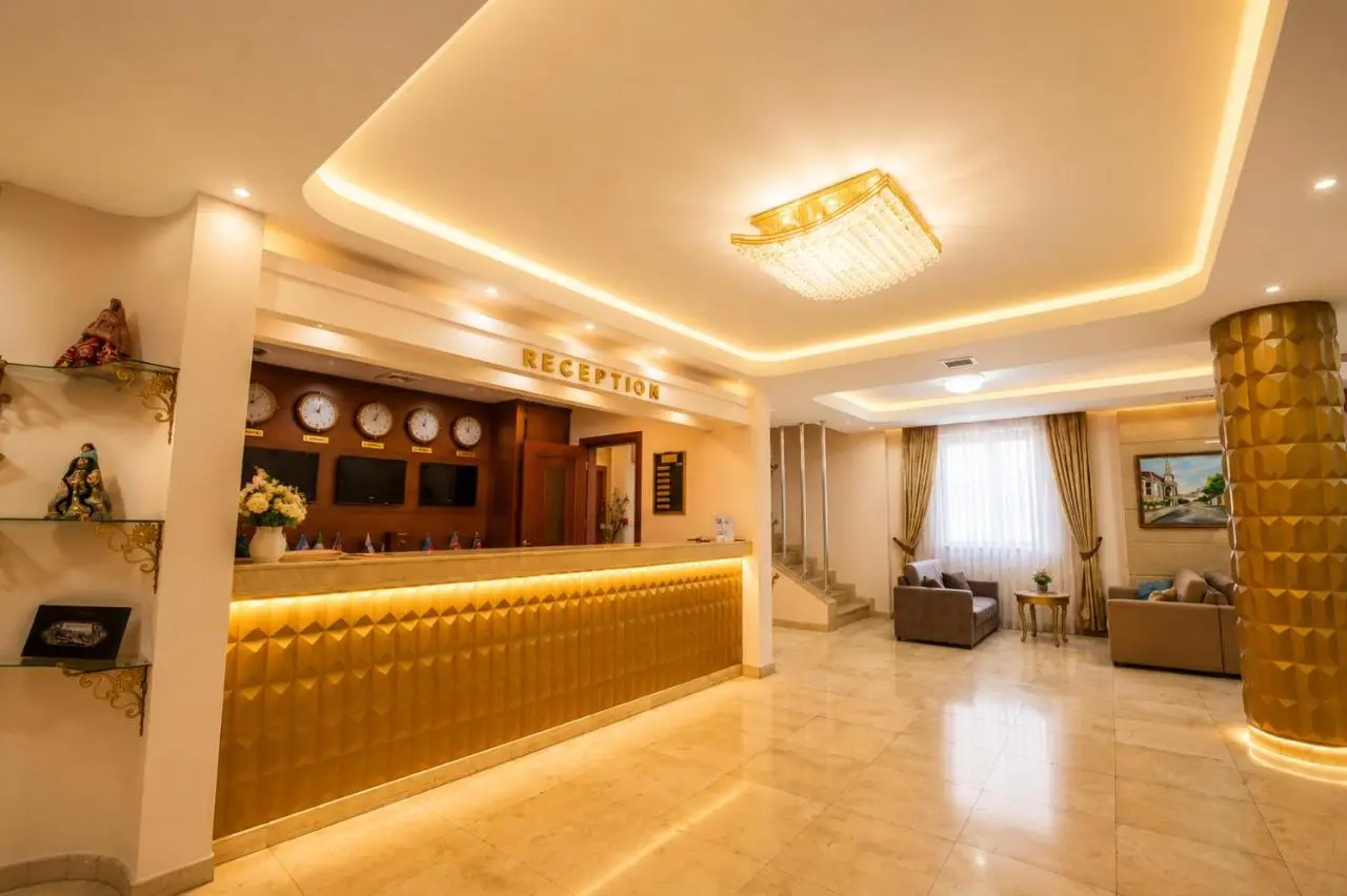 Atropat Old City Hotel