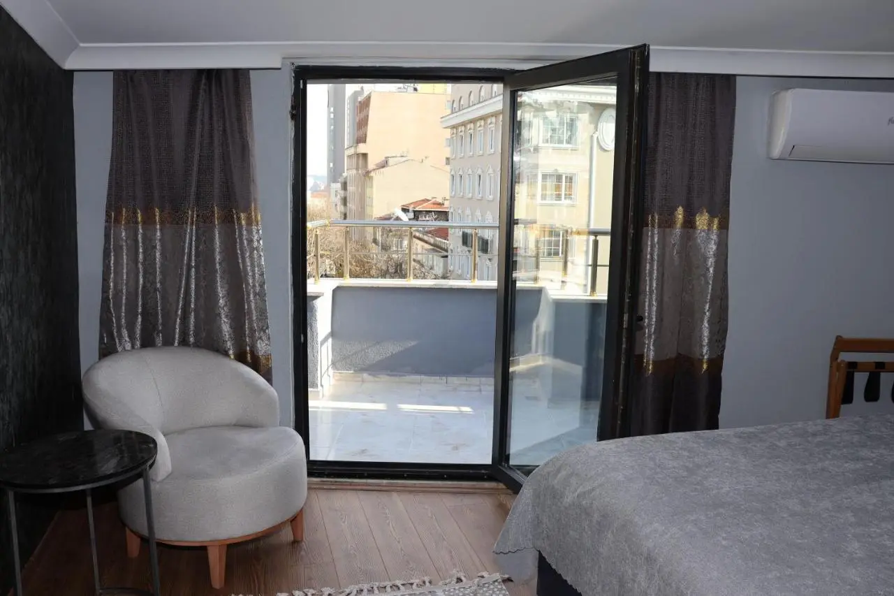 DT Suites