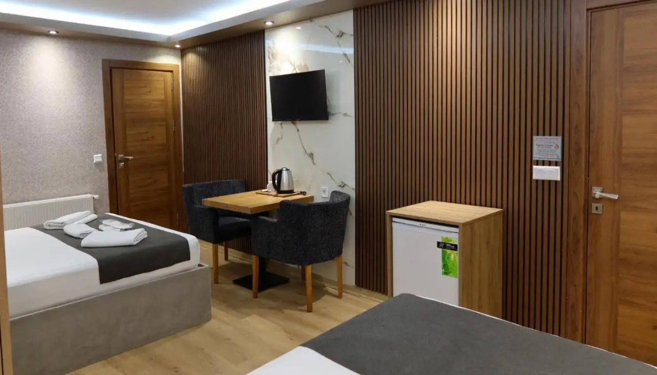ÜSKÜDAR OTEL