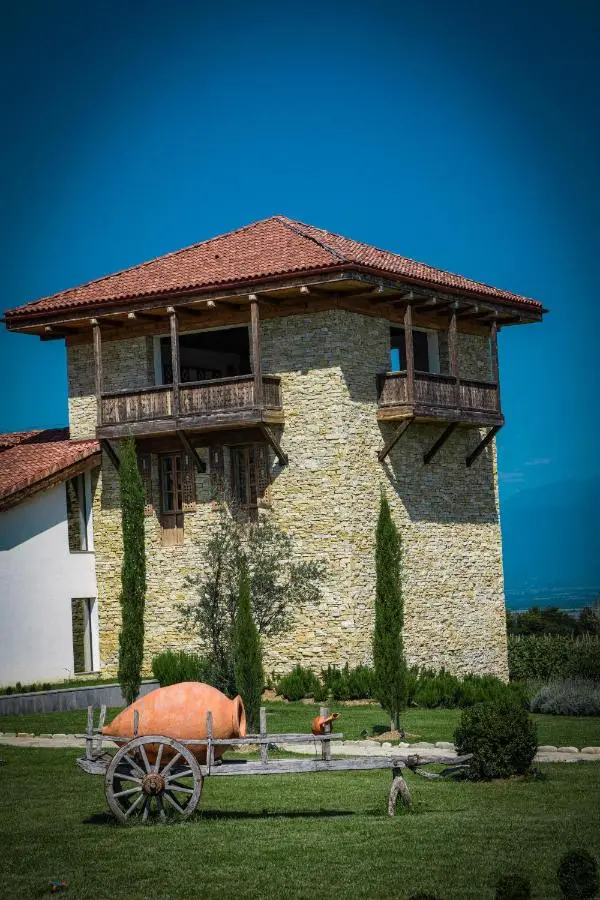 Château Mosmieri Hotel & Winery