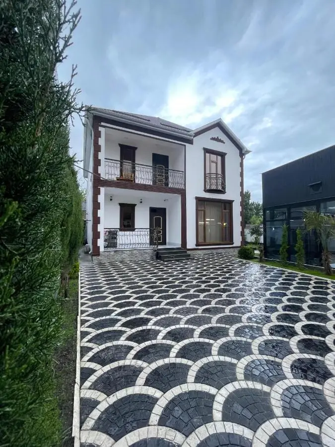 Qafqaz Milan Villa With Outdoor Heated Pool