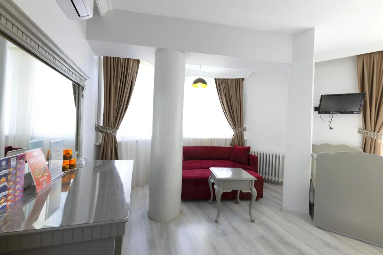Kuran Hotel International