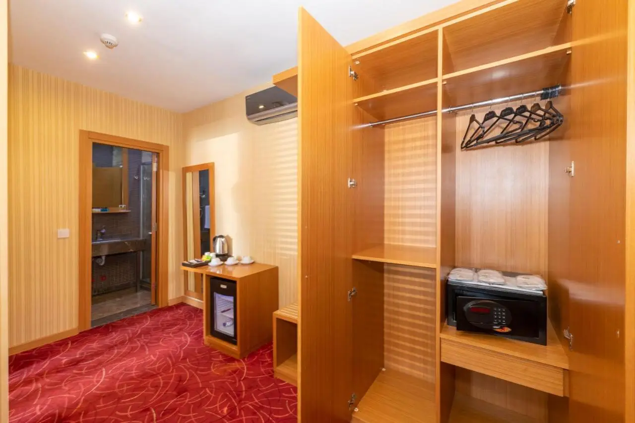 Regno Hotel