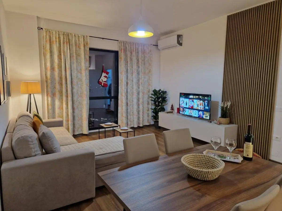 Red & White Palace Apartment