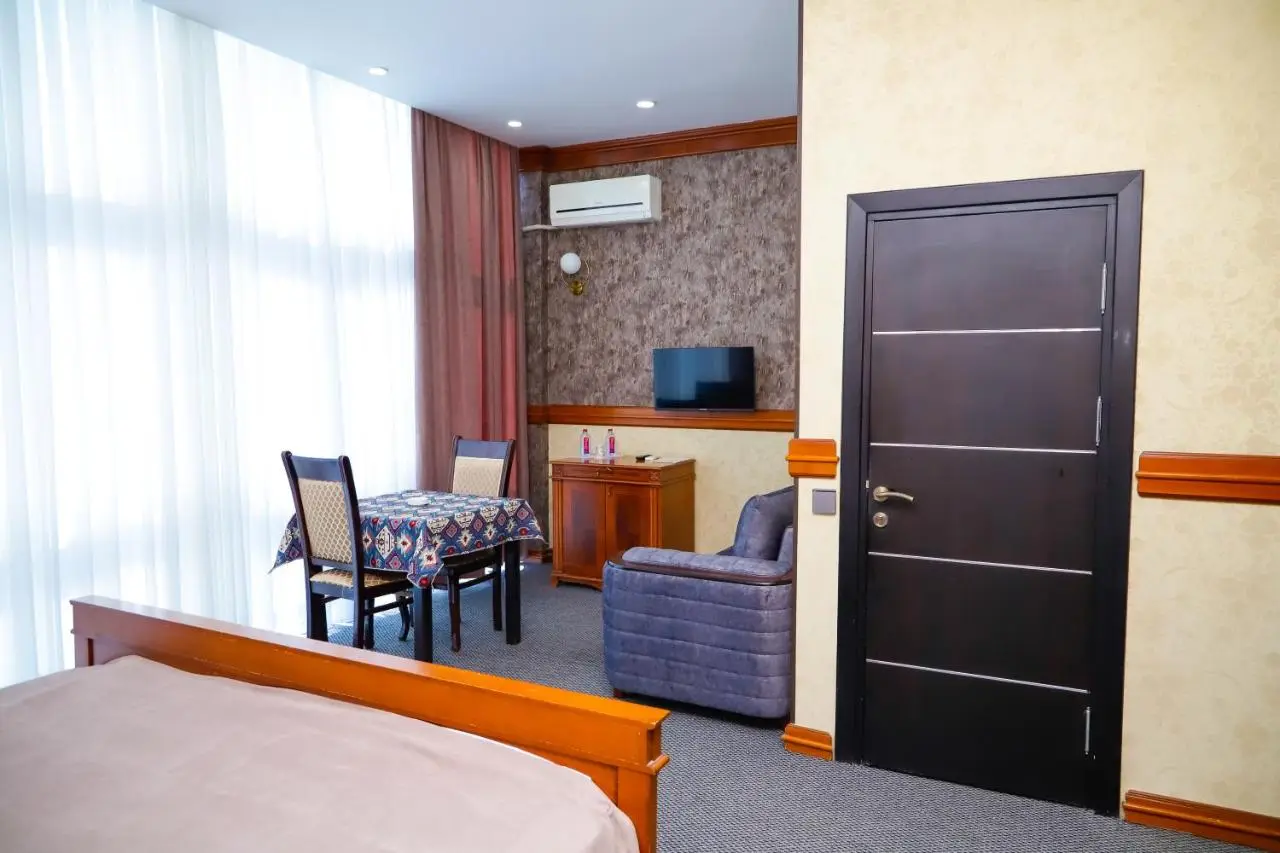 Sunrise Hotel Baku