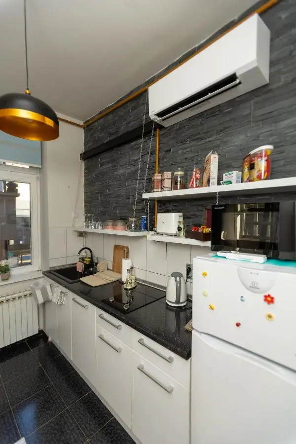 KIZZ Apartment