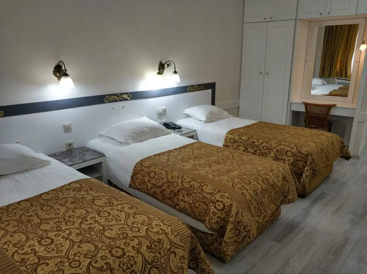 Hali Hotel