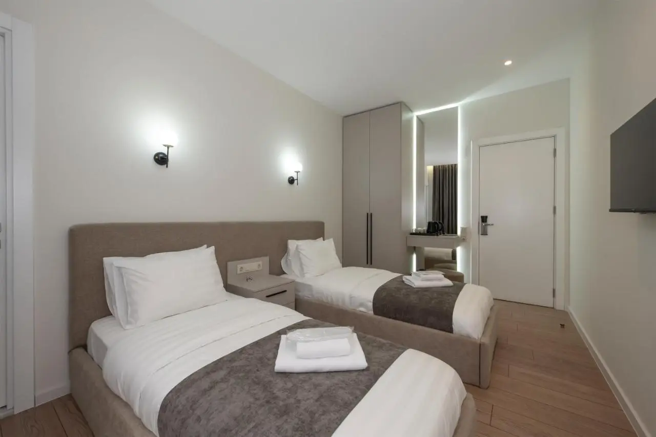 Terrace 17 by Doors