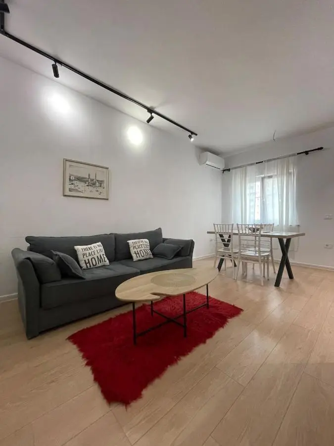 Museum Center One Bedroom App - ENJOY TRAVEL