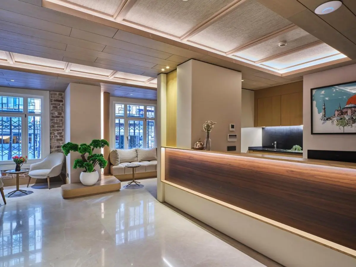 Four-G Hotel Premium