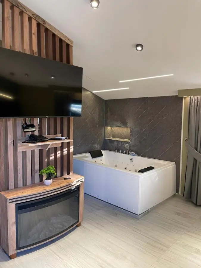 Hotel Dion Kukes