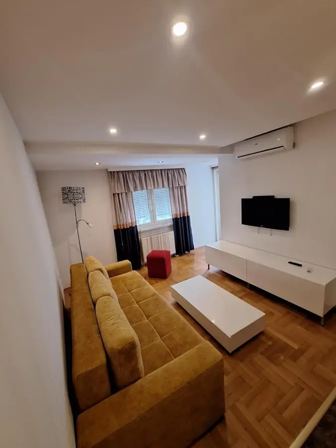 Luks 2 apartment