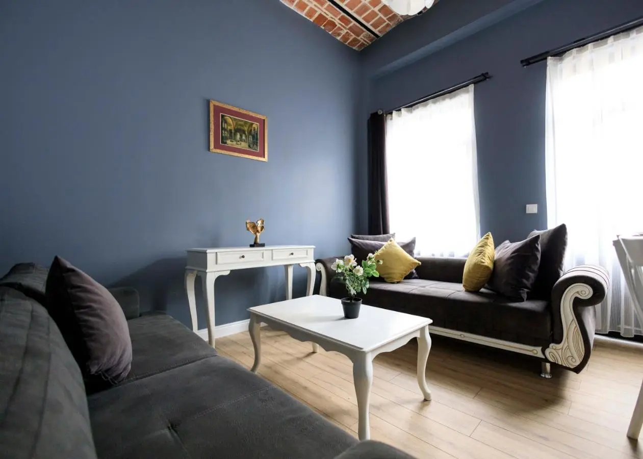 Selvese Suites, Serviced Living in Galata