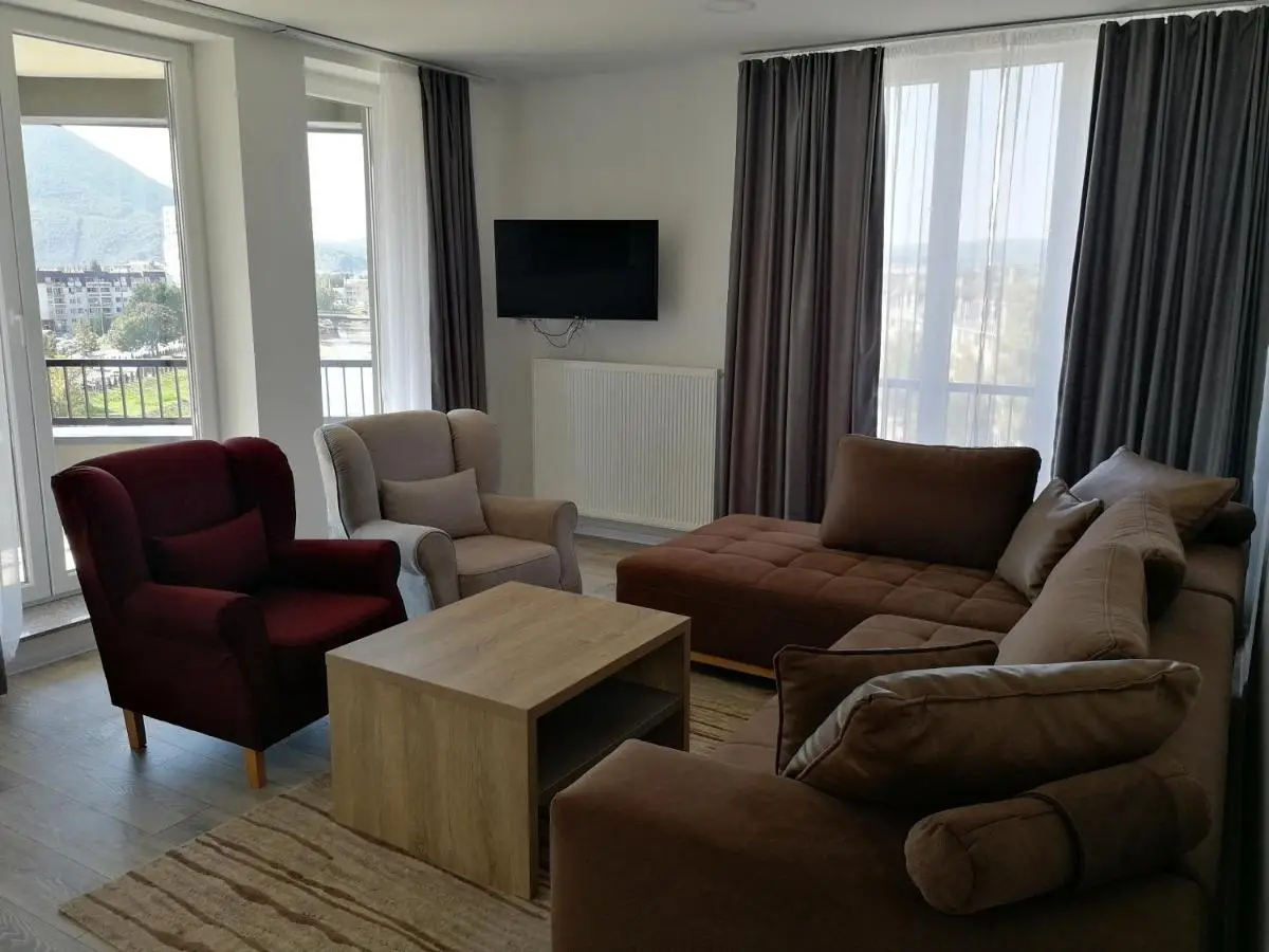 VIP Apartments