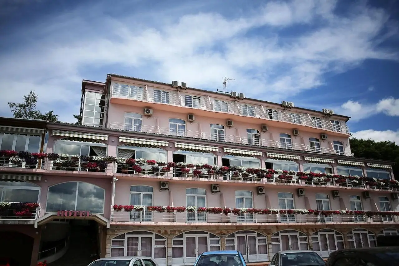 Hotel Senad od Bosne