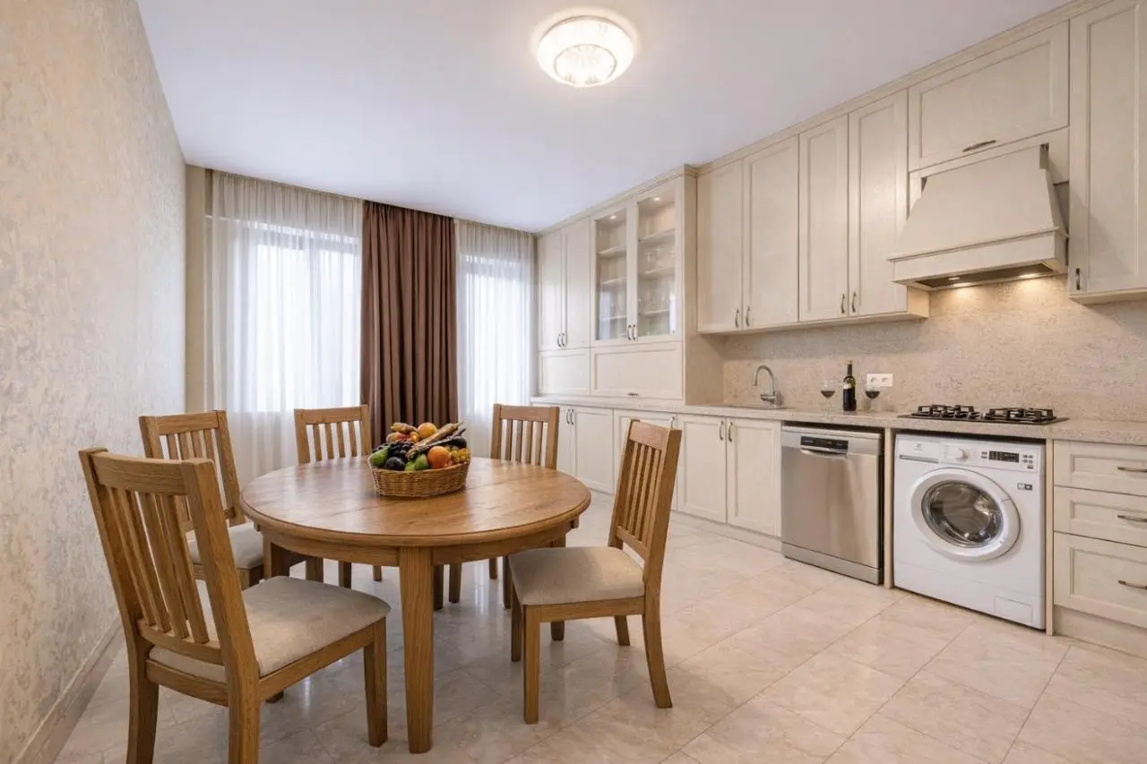 Golden Apartment On Mtatsminda