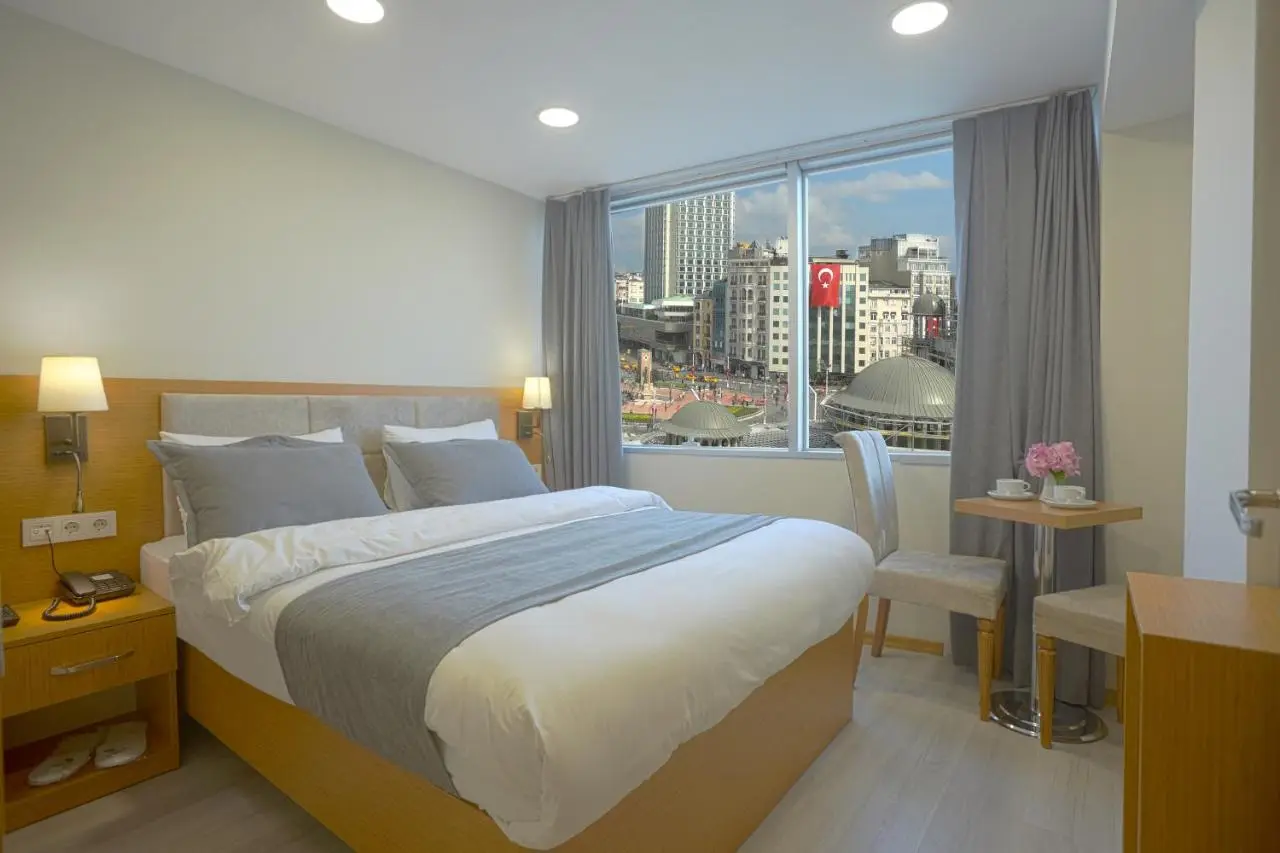 Kartal Palace Taksim Square FAMILY HOTEL