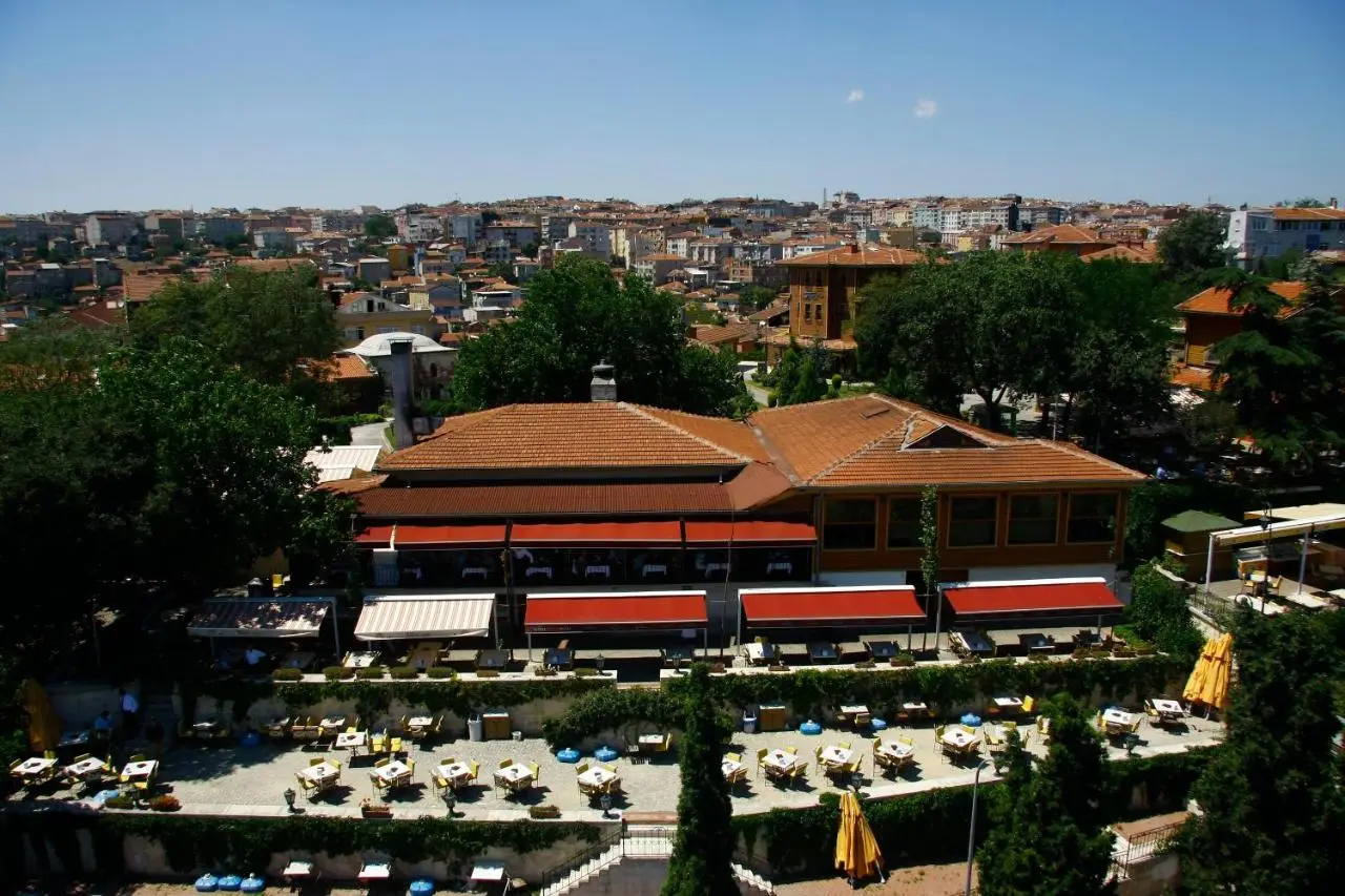 Turquhouse Hotel