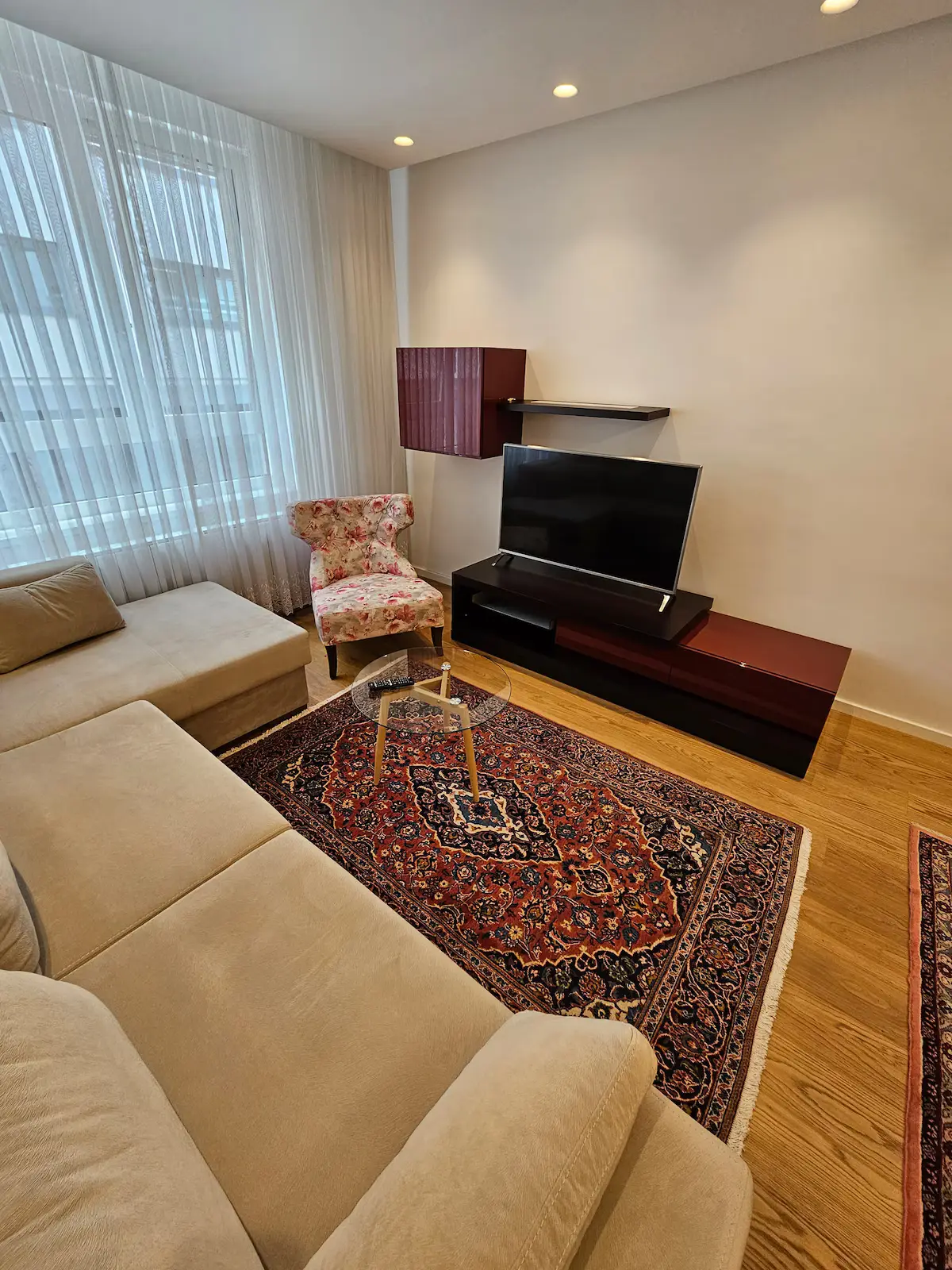 Modern apartment in the city center