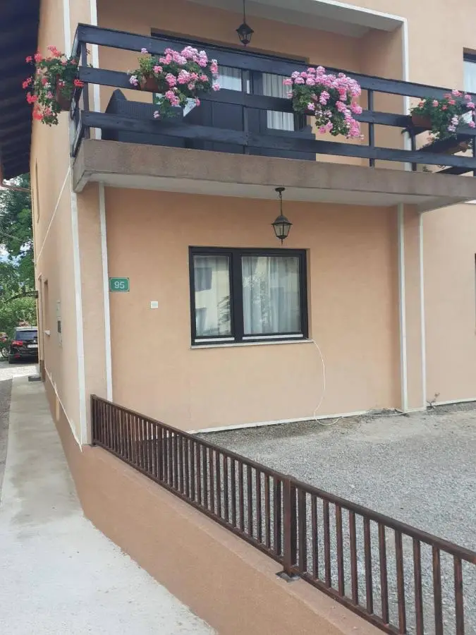 Apartman Dalal - with access to river Una