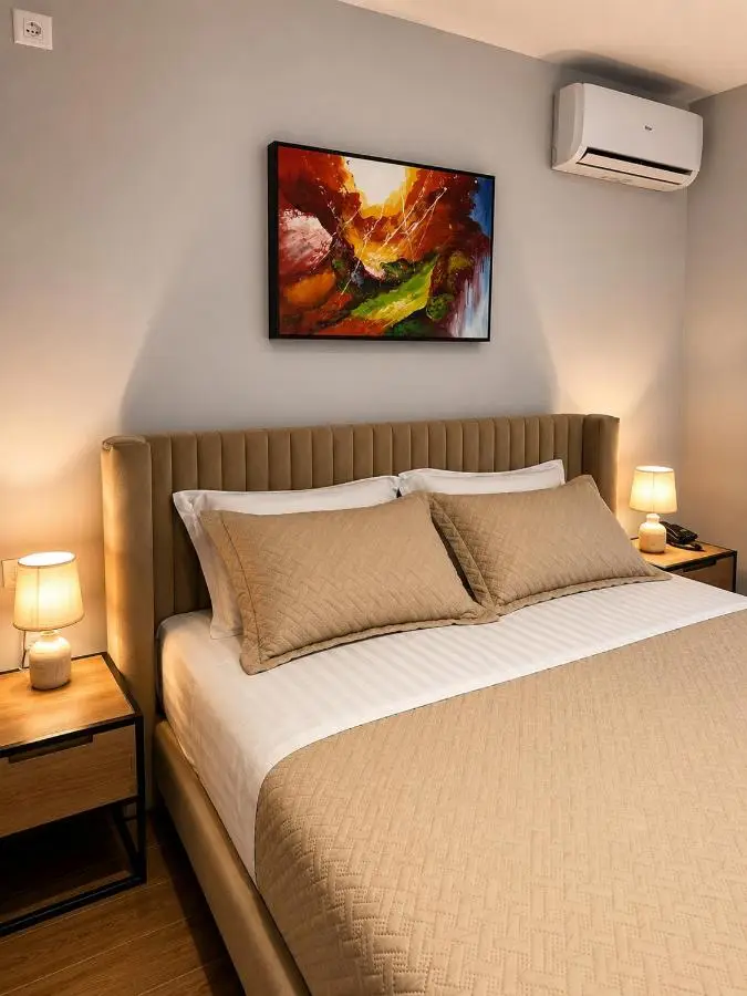 313 Villa City Center